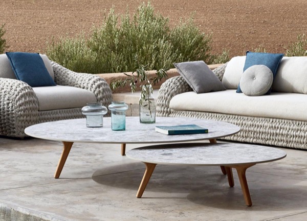Manutti Torsa coffee table